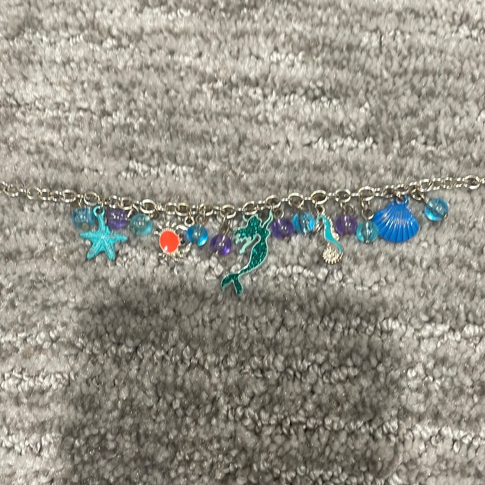 Claire’s girls mermaid bracelet